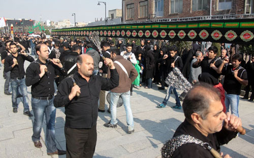 Mourning for Imam Hussein